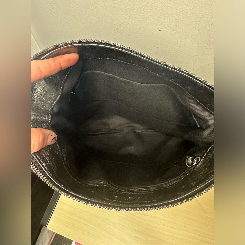 LOEWE CROSSBODY WITH COA - Picture 9 of 13